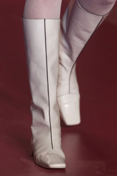Look 13